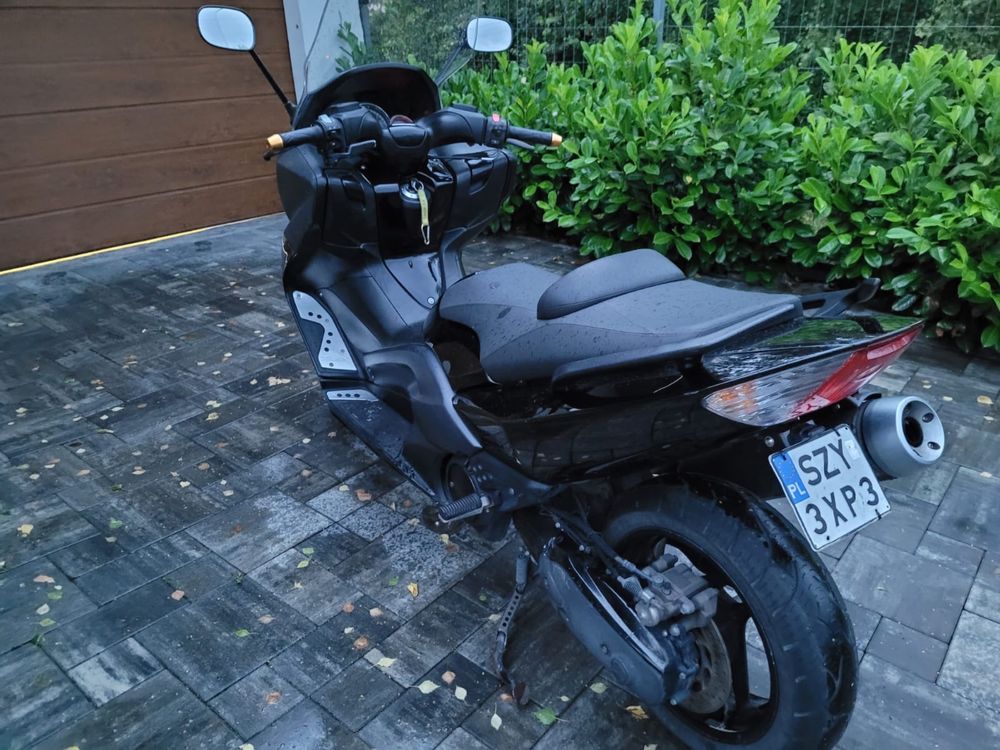 Yamaha tmax 500