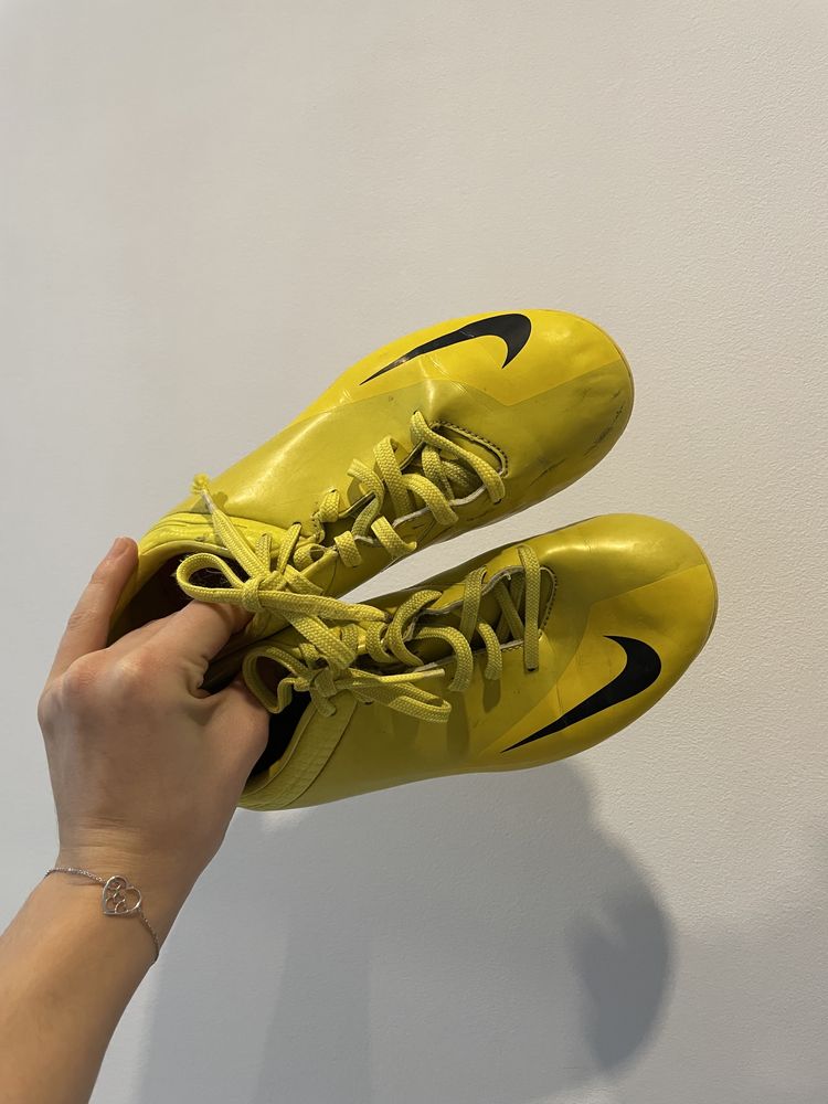 Korki Nike mercurial turfy buty piłkarskie rozmiar 35