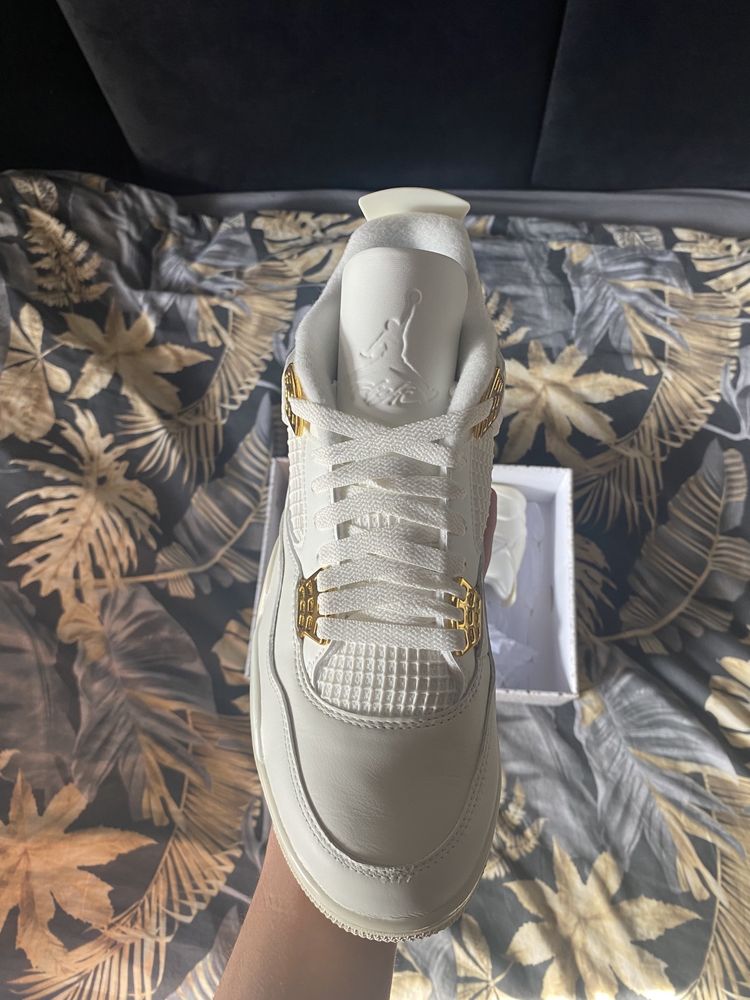 Air Jordan 4 retro White&Gold