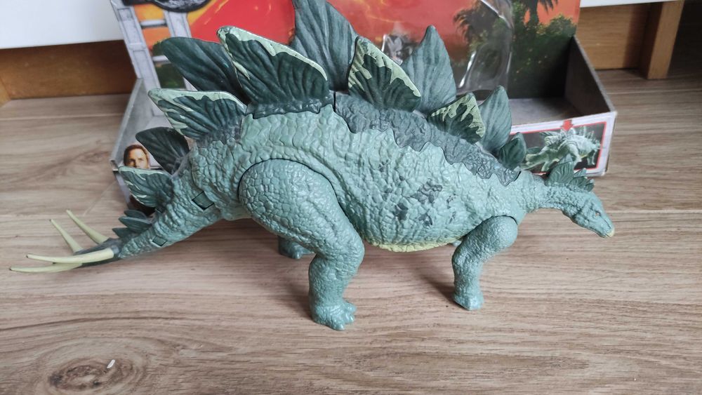 Mattel Jurassic World Duża Figurka Dinozaur Stegosaurus - 35 cm