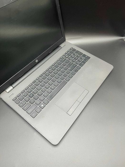 Laptop HP 3168 NGW 4/512 GB