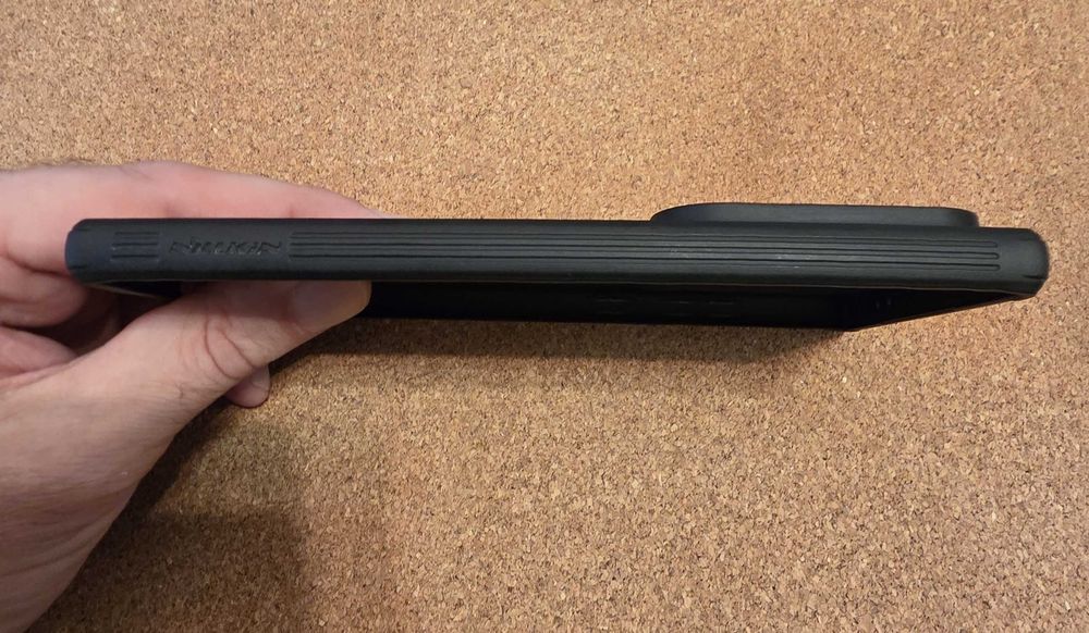 Etui Plecki Nilkin Camshield do Samsung Galaxy S24 Ultra