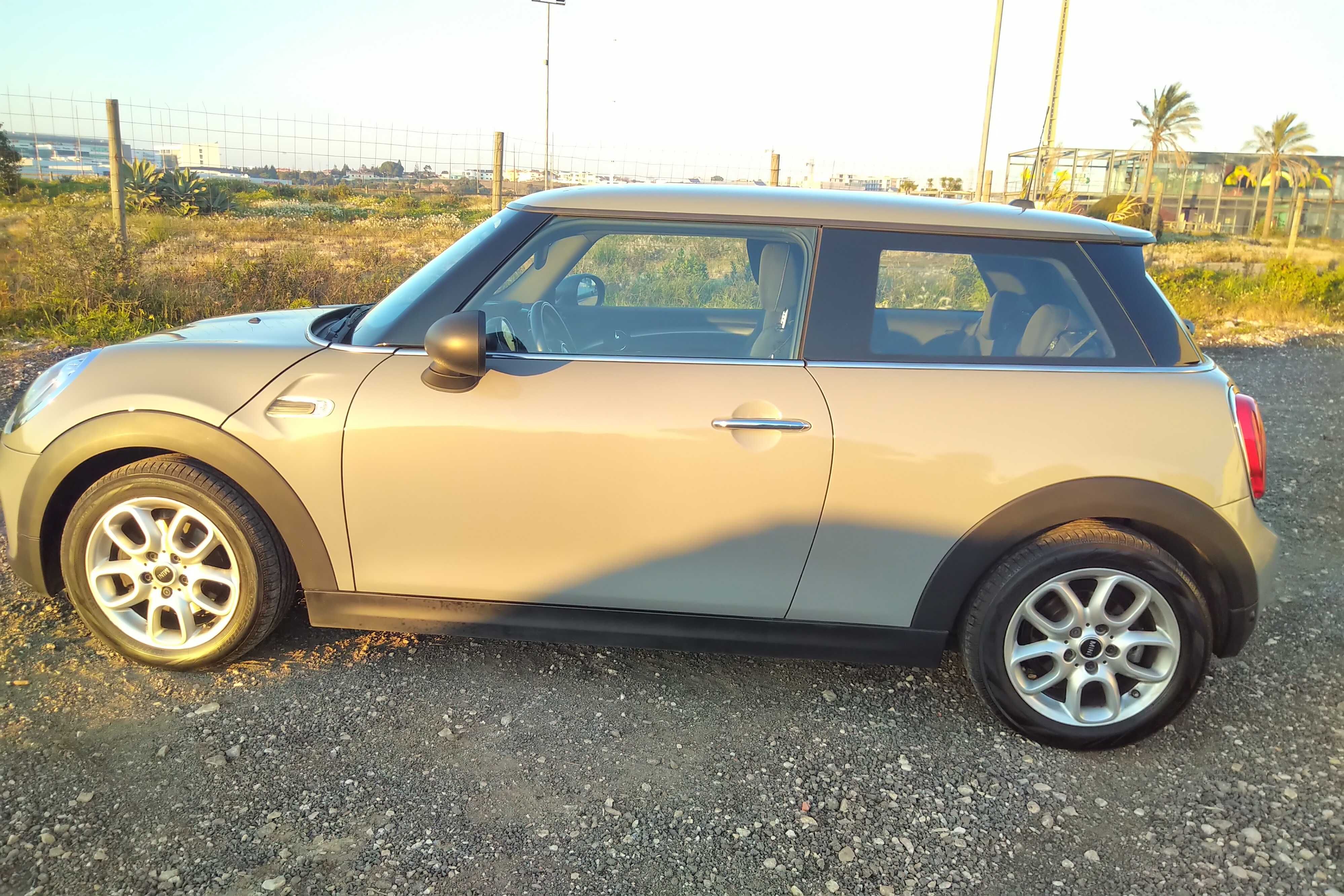 Mini One D 2016 Bem estimado