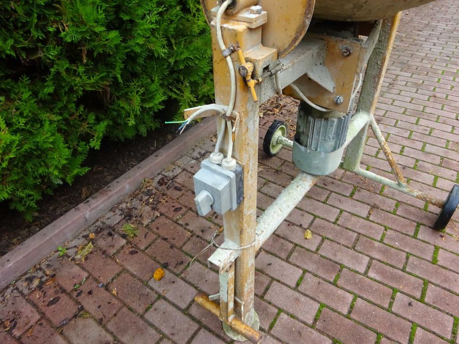 Betoniarka niemiecka 150L 150 L motoreduktor vem zg2 230v wyłącznik