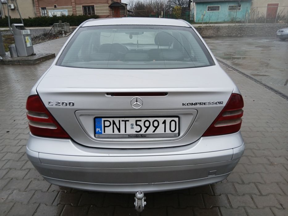 Продам Мерседес W203 C180 Kompresor в Харошому стані.