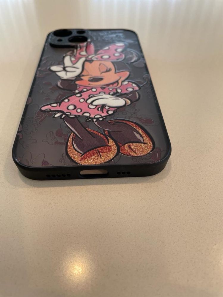 Capa nova iphone 13/14 e 15 Minnie Mouse