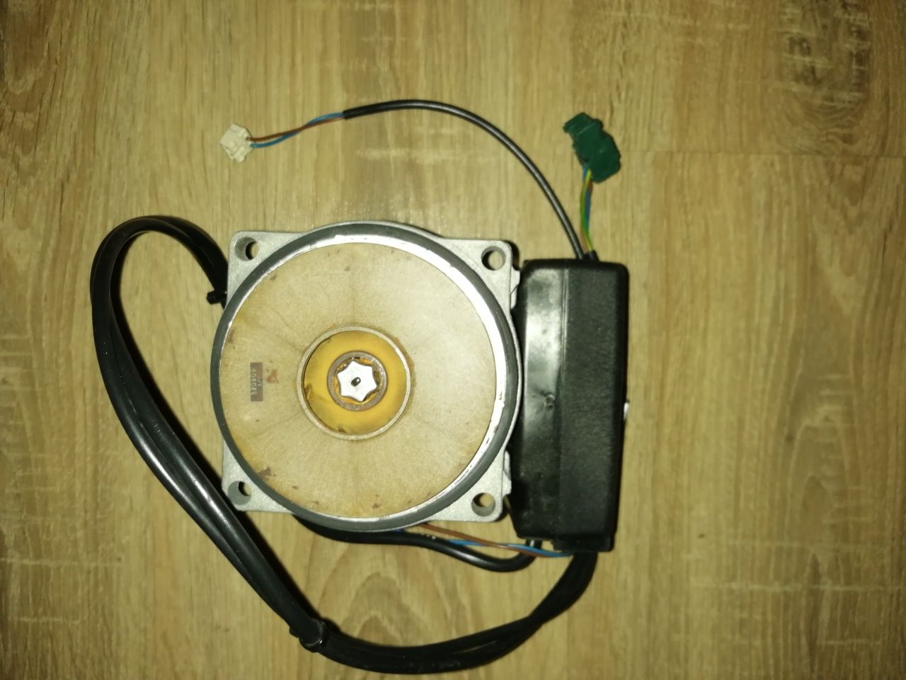 Насос Vaillant ecotec Plus 466