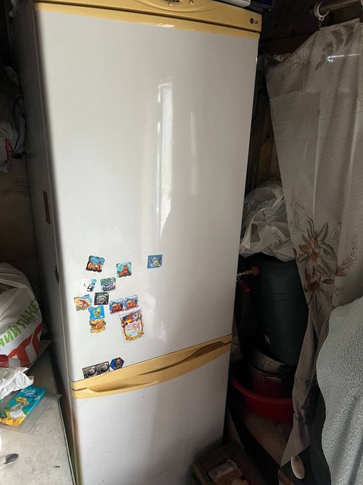 Холодильник продам