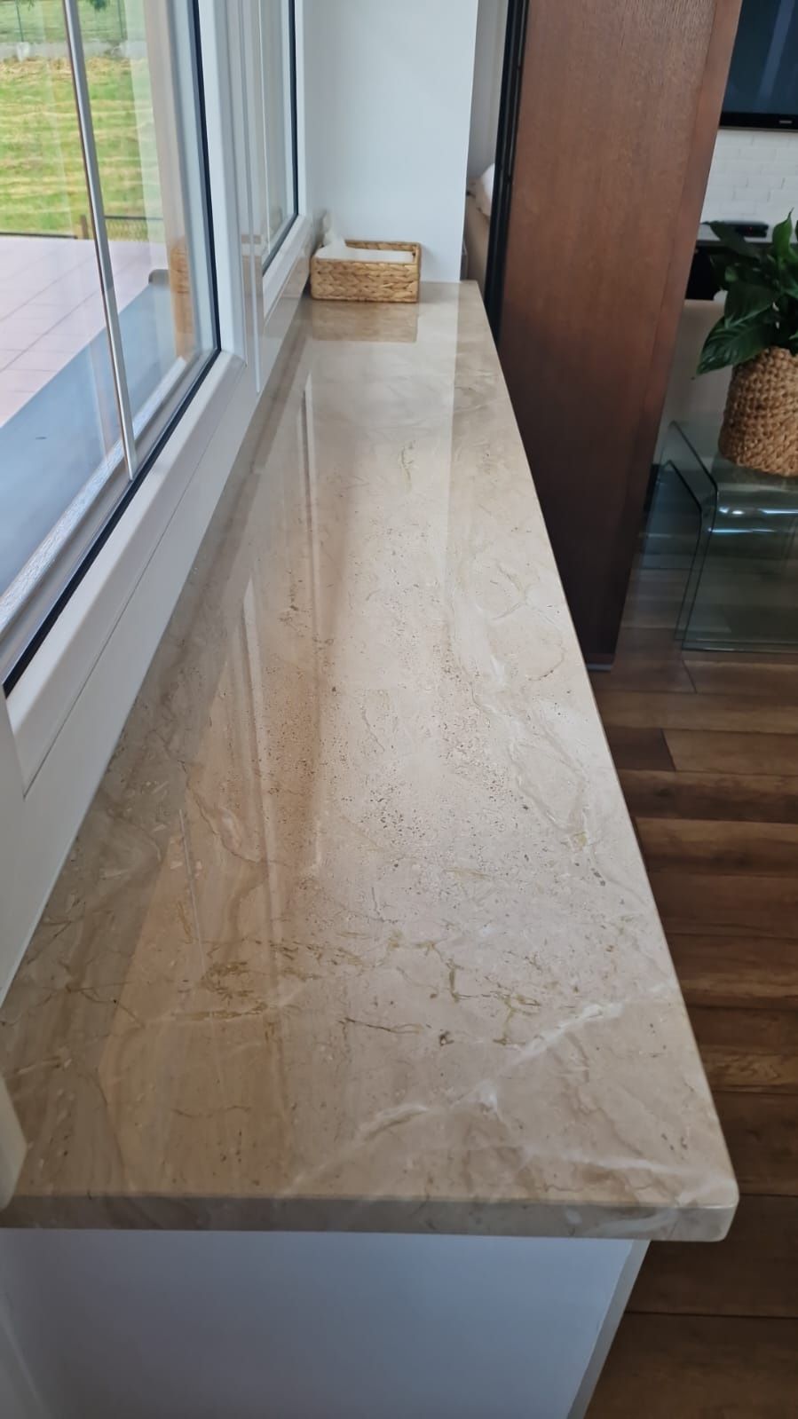 Parapety schody z kamienia zewnętrzne wewnętrzne