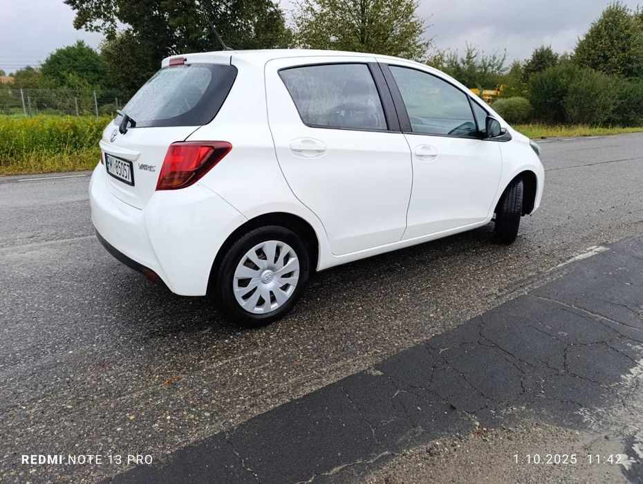 Toyota Yaris 2016 1,3 niski przebieg