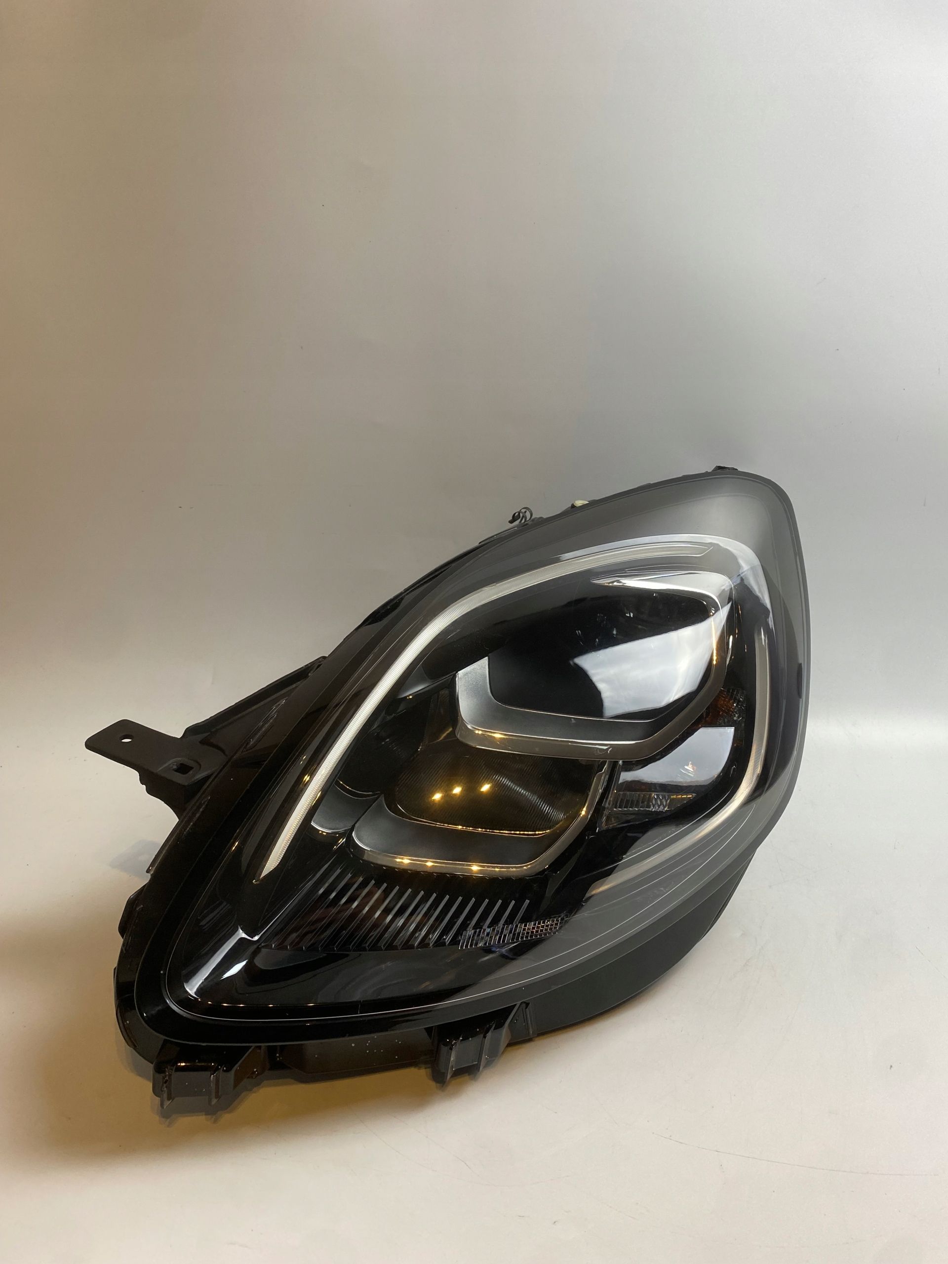 FORD PUMA MK2 lampa lewa przednia PRZÓD FULL LED