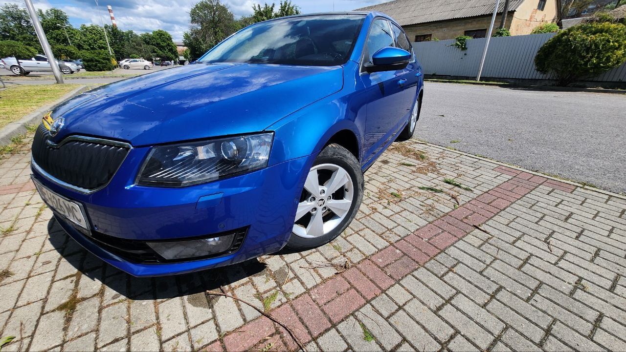 Skoda oktavia A7 седан  2014