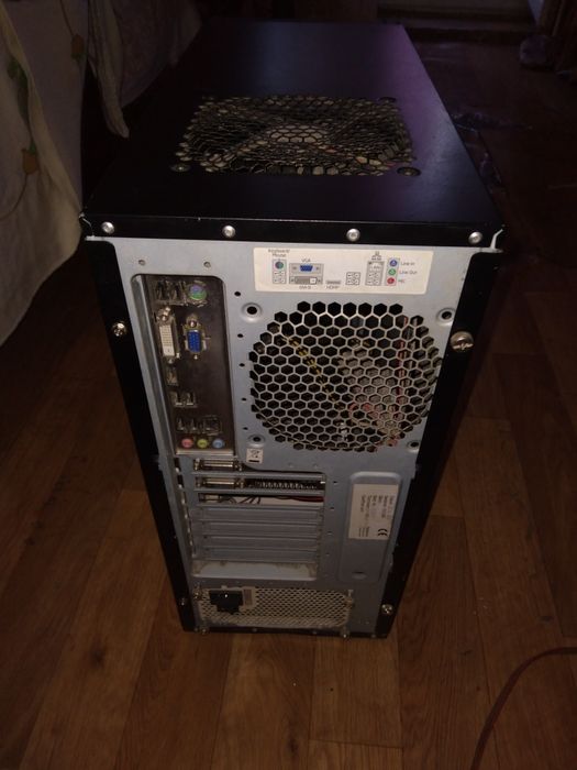 Системник в сборе