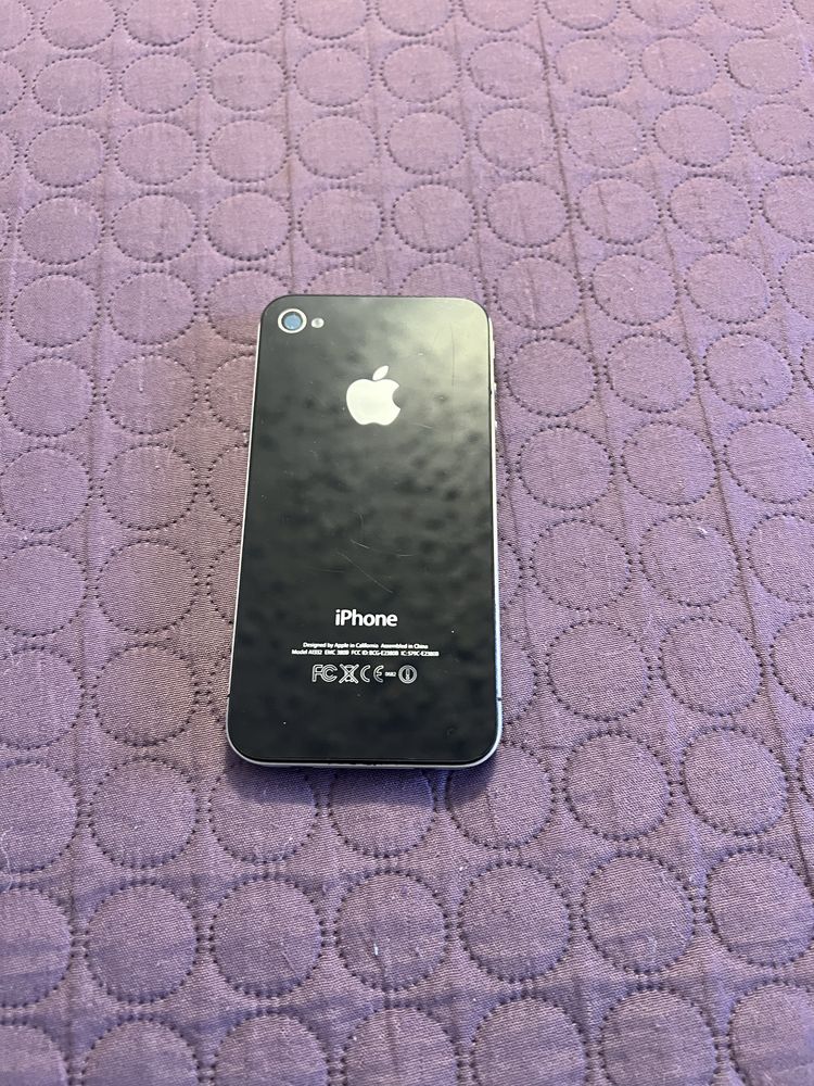 Apple iphone  4 A 13 32 Gb smartphone unlocked black VGC (MC318LL/A)