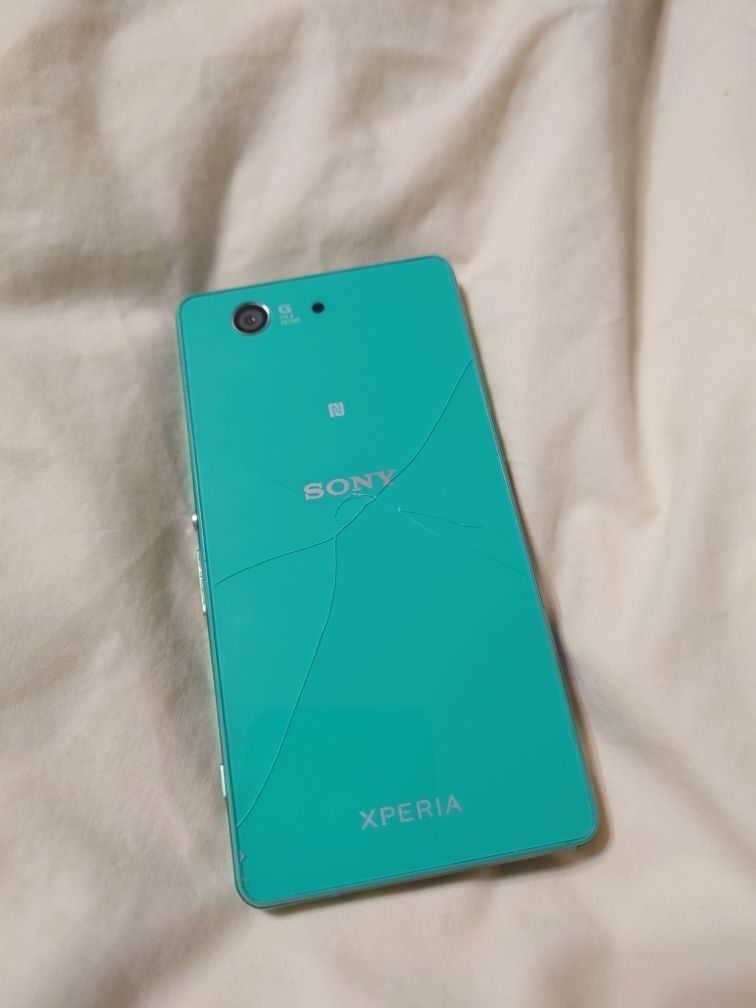 Sony Xperia Z3 Compact