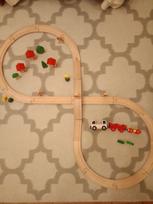 Zestaw torów pociąg znaki domki Mikołajki