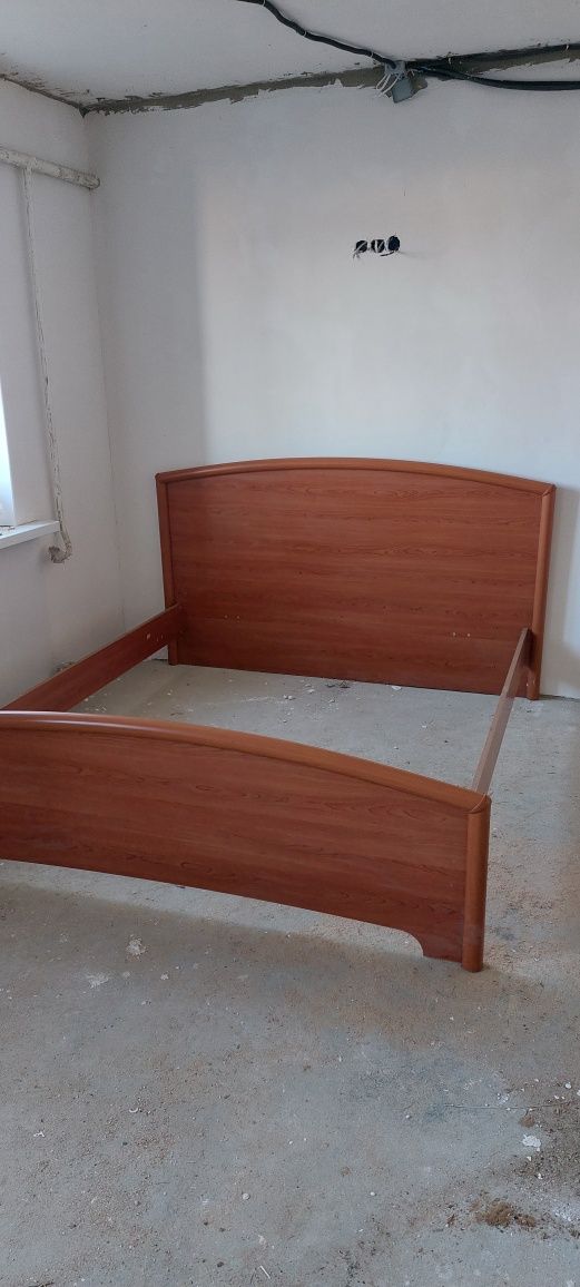 Продам каркас кровати, 160×200