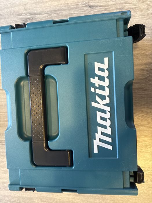 Klucz udarowy grzechotka Makita DWR180