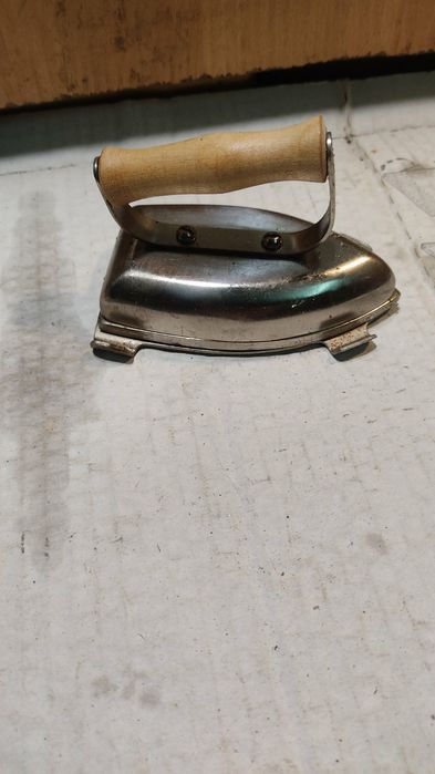 Утюг, праска УТ 1000-1,2.220 виробництва СРСР