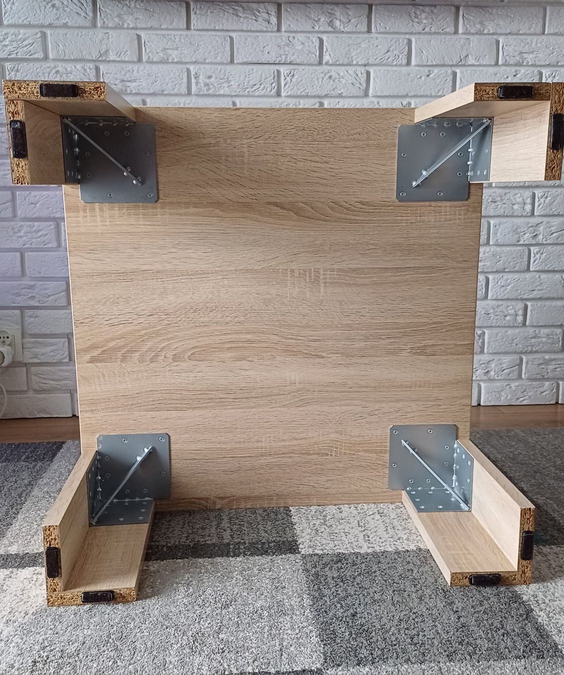 Stolik kawowy ława 70x70cm dąb sonoma firmy Forte