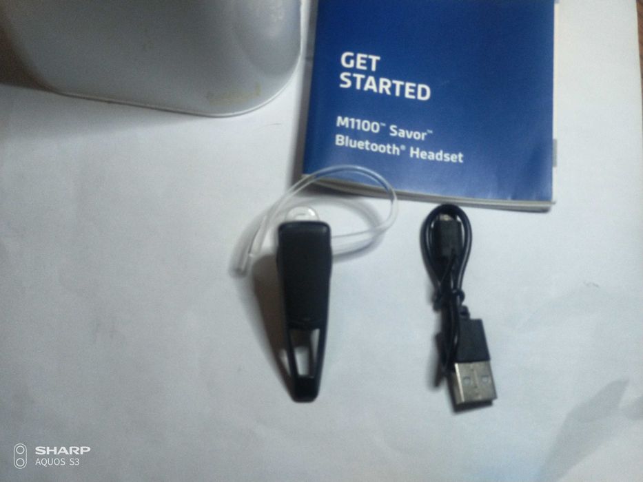 Bluetooth гарнитура Plantronics M1100