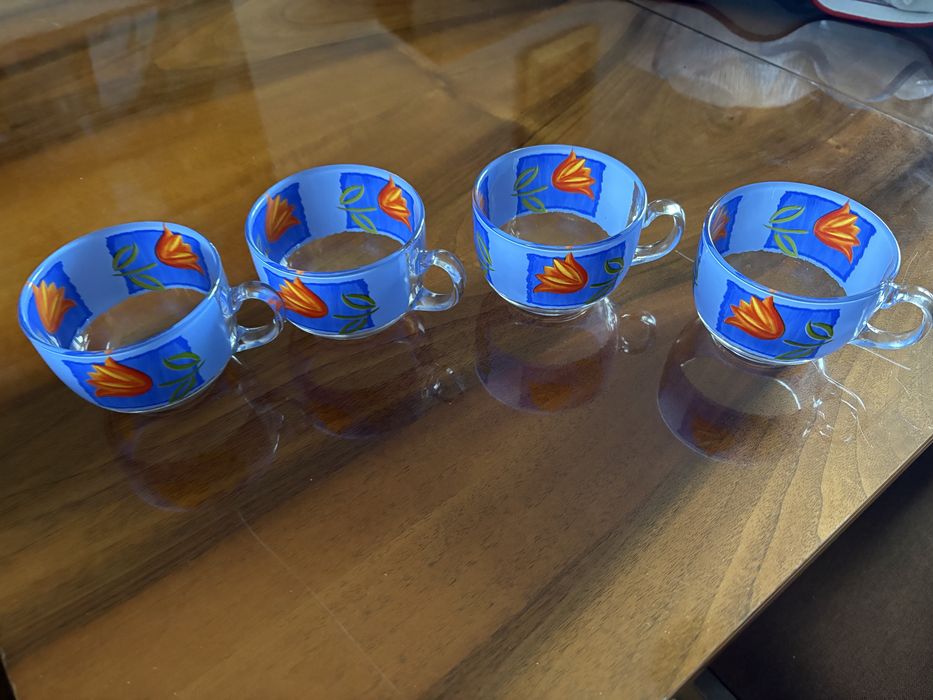 4 filiżanki Luminarc France Tulipan arcoroc