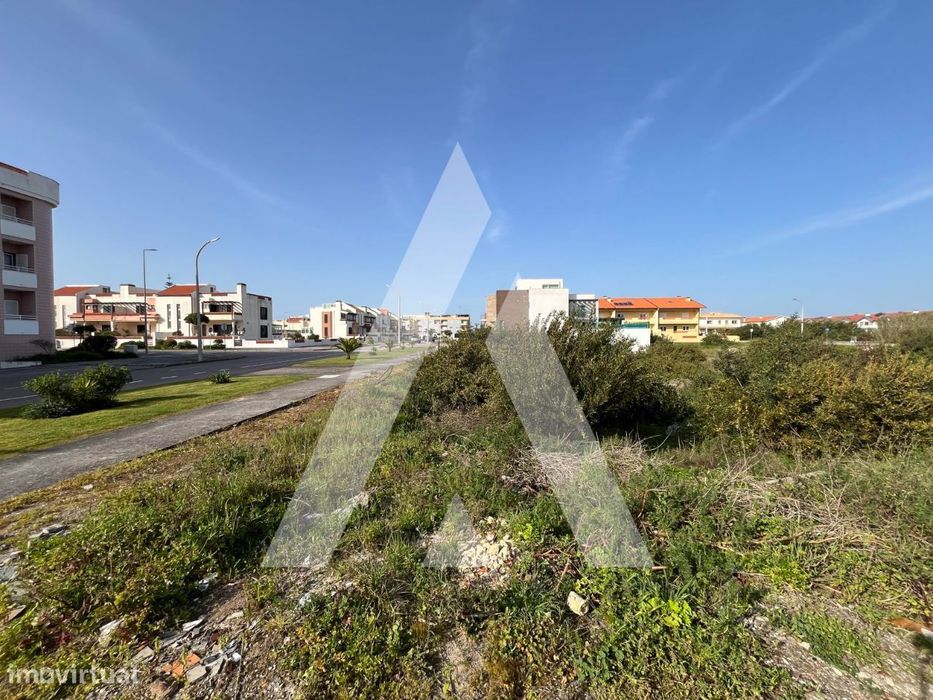 Lote de terreno, situado a 2 minutos da Praia da Vagueira