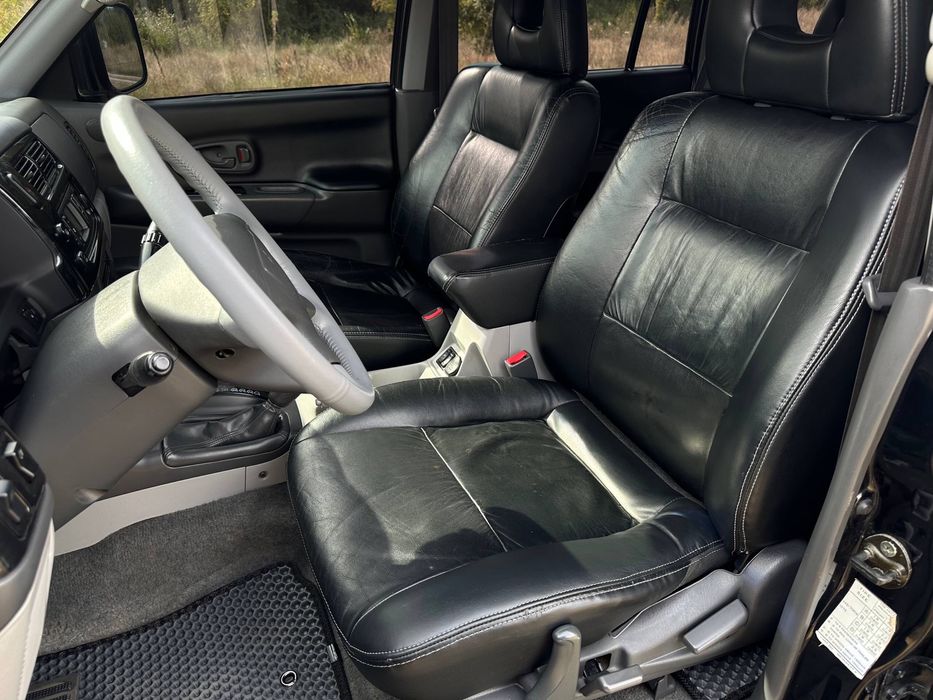 Mitsubishi Pajero Sport 3.0газ бензин Автомат