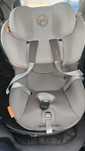 Cibex Sirona SX2 Cinza com base ISOFIX