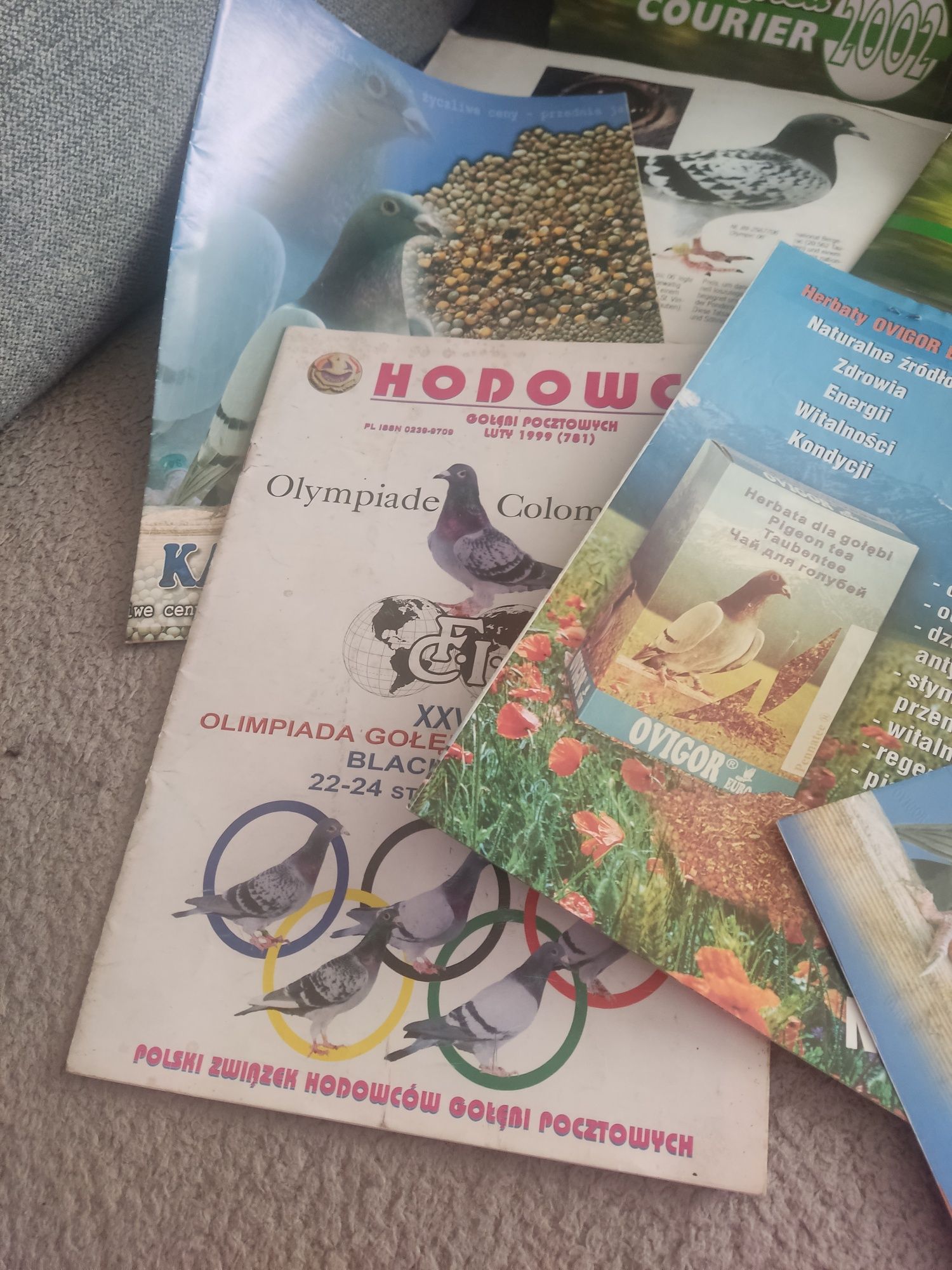 gołąb pocztowy gołębie pocztowe gazety broszury