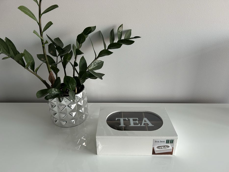 Nowa, biała skrzynka, pojemnik na herbatę, herbaciarka