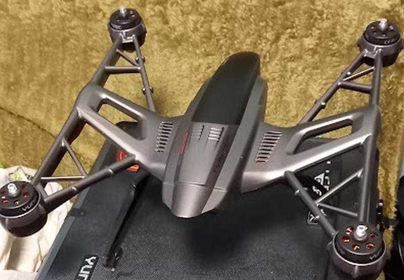 Dron Yuneec Q500 zestaw walizka