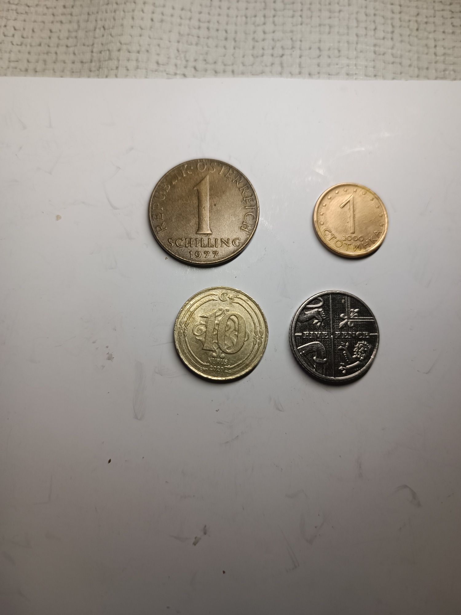 Монети центи різні