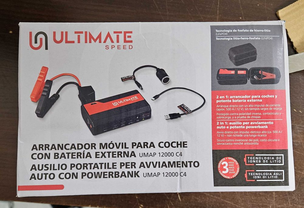 Mobilny rozrusznik awaryjny UMAP 12000 C4 z powerbankiem i latarką LED