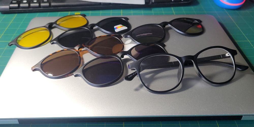 Окуляри з змінними кліпсами 6 насадок (поляризаційні,нічні,дзеркальні)