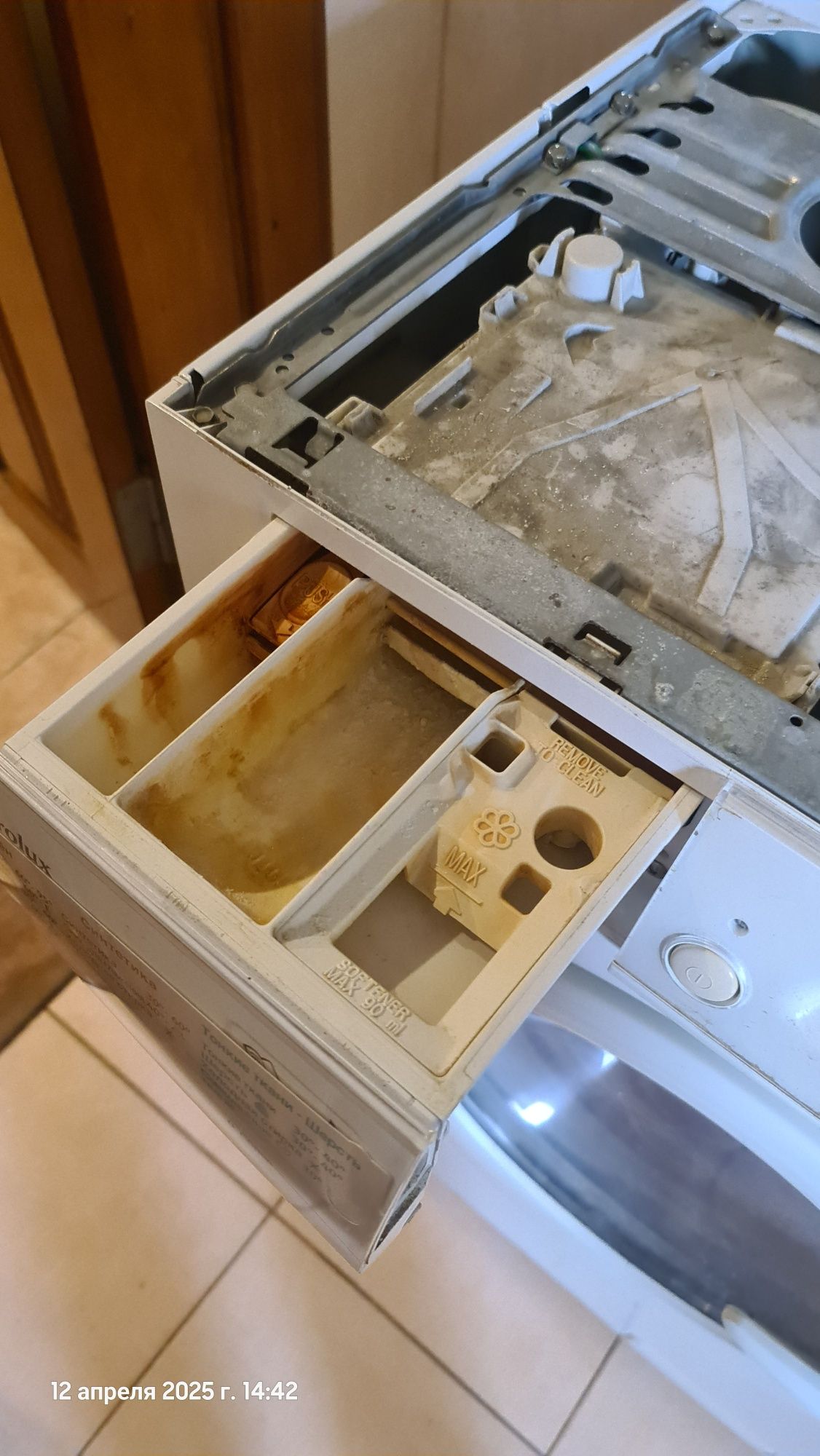 Пральна машина Electrolux EWS 1030