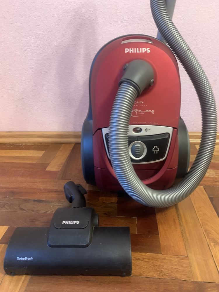 Пылесос Philips