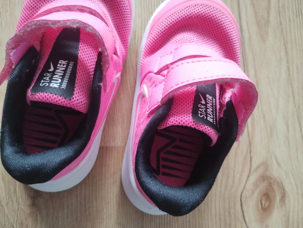 Buty Nike runner rozmiar 21