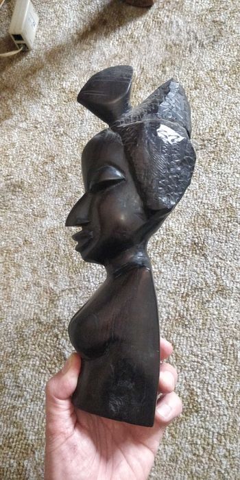 Esculturas Africanas em Madeira Busto Masculino e Feminino-Arte Tribal