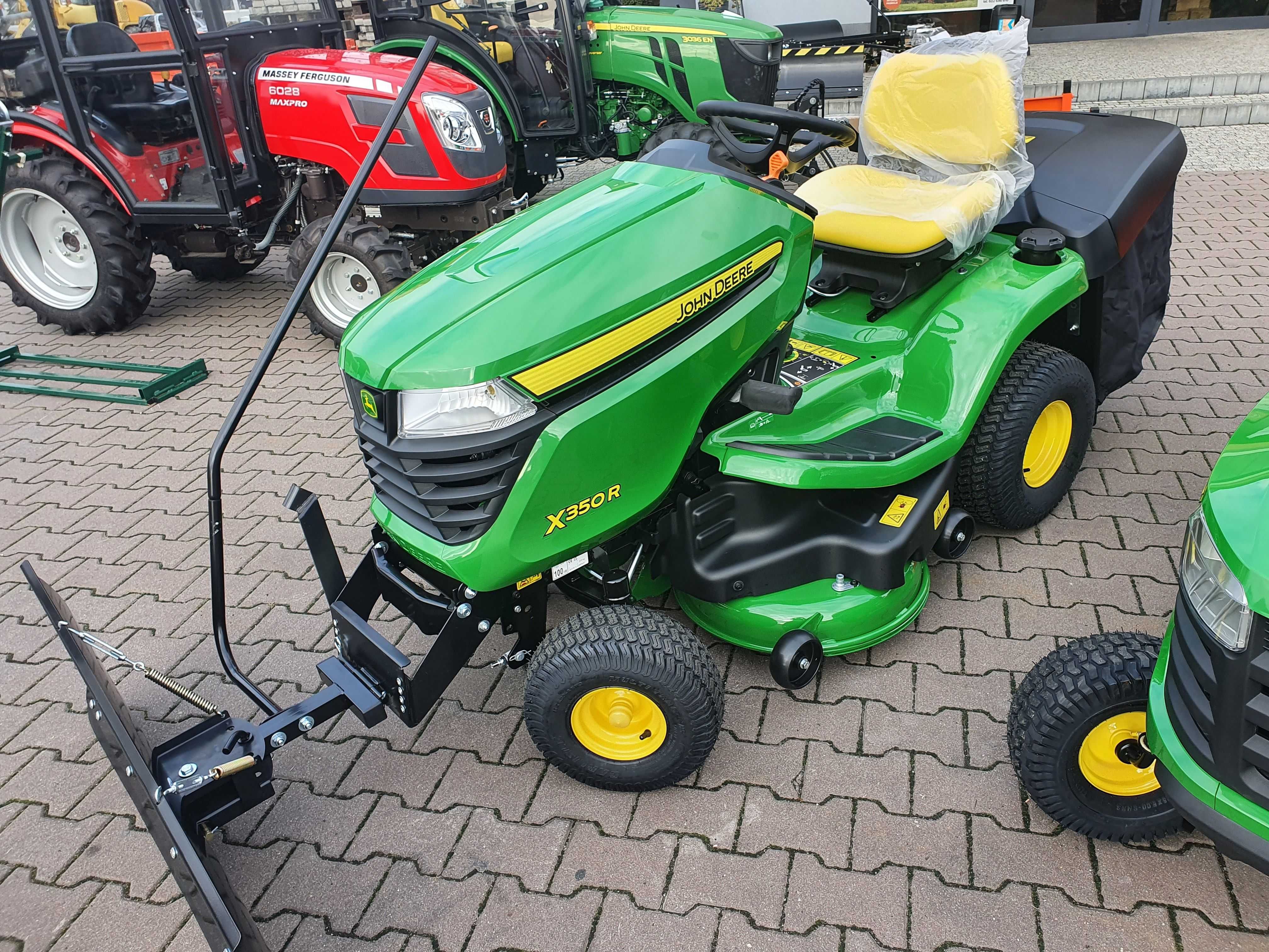 Nowy traktorek kosiarka  John Deere X350R Kawasaki