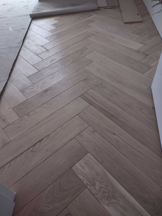 Deska podłogowa parkietowa