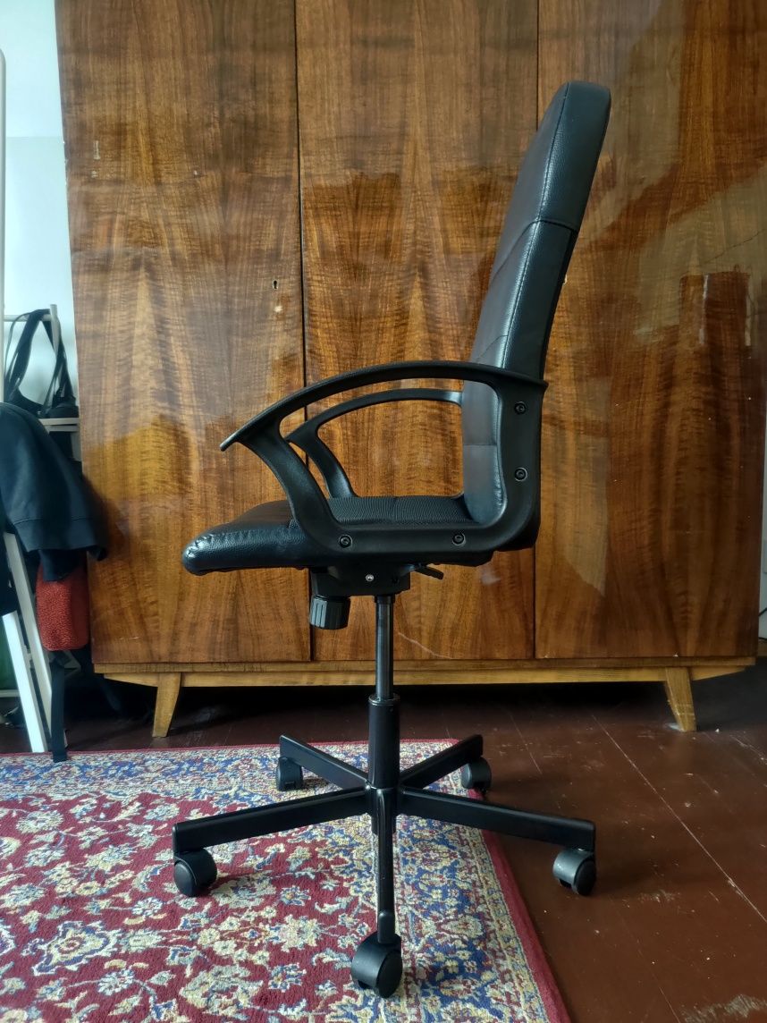 Fotel biurowy Krzesło biurowe Ikea Remberget