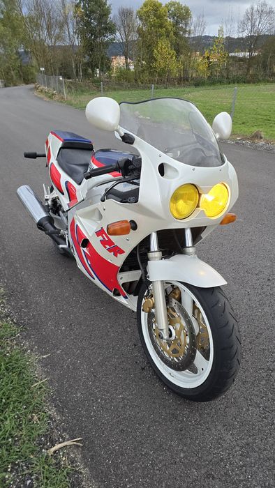 Yamaha FZR 1000 Genesis 1988