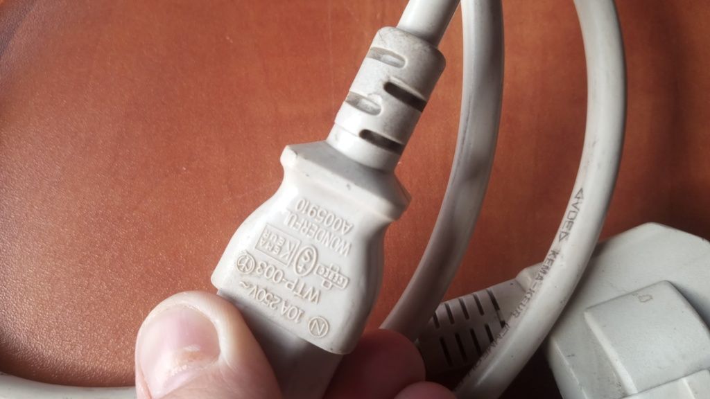 Kabel przewód zasilający do KOMPUTERA MONITOR