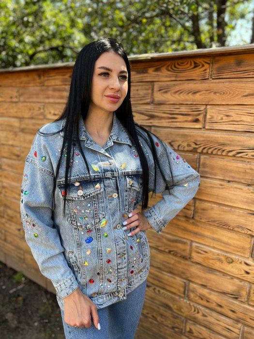 Жіноча стильна джинсова куртка з камінцями Туреччина