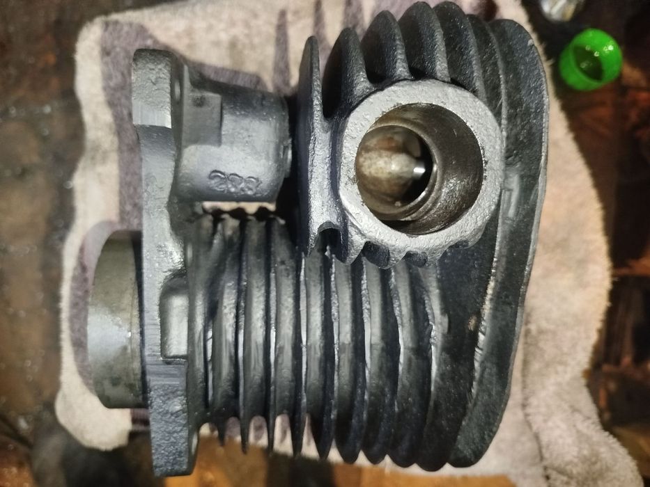 Циліндри к750 відновлені, поршня 78.44.