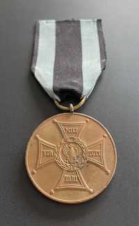 Medal Zasłużonym na Polu Chwały brązowy Caritas