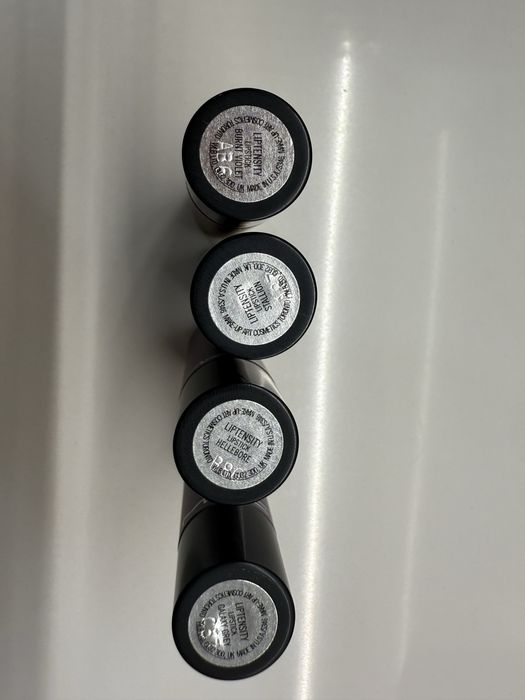 Batons Chanel, Dior , guerlien,clarins MAC