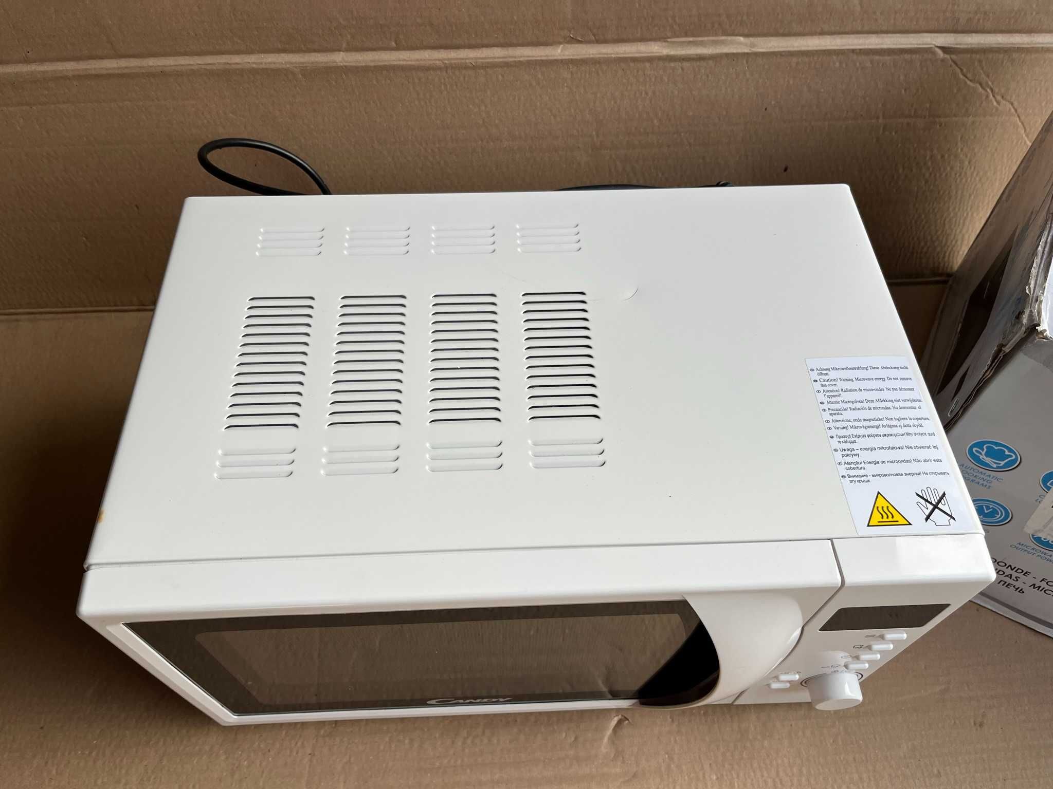 Candy CMW2070DW Solo Biała Kuchenka mikrofalowa 20 litrów, 700 W