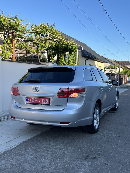 Toyota Avensis 2,2-D. 2009-рік.110-кВт(150-к.с)